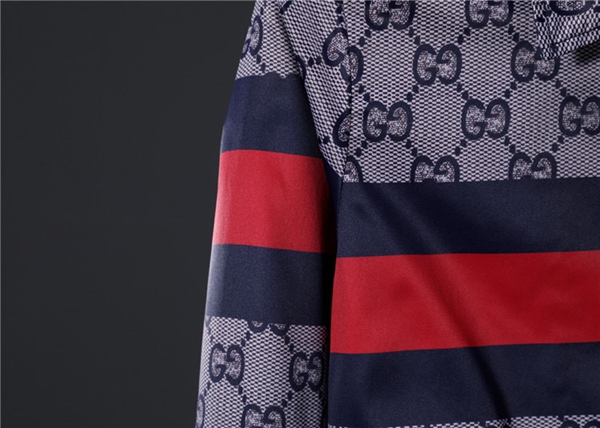 ブランドジャケット着用イメージ